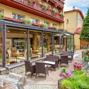 Pod Szrenicą Hotel apartamentowy