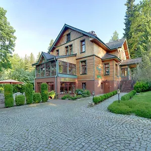 Magnes Hotel